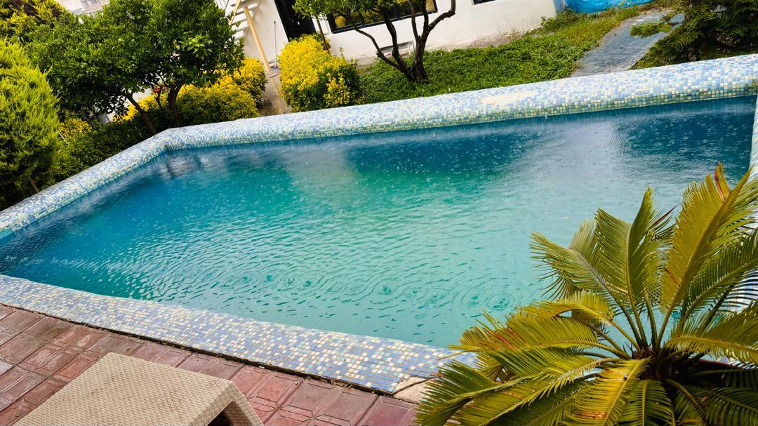 استخر استخر