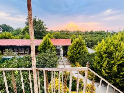 ویلا باغ لوکس با چشمانداز جنگل ویلا باغ لوکس با چشمانداز جنگل