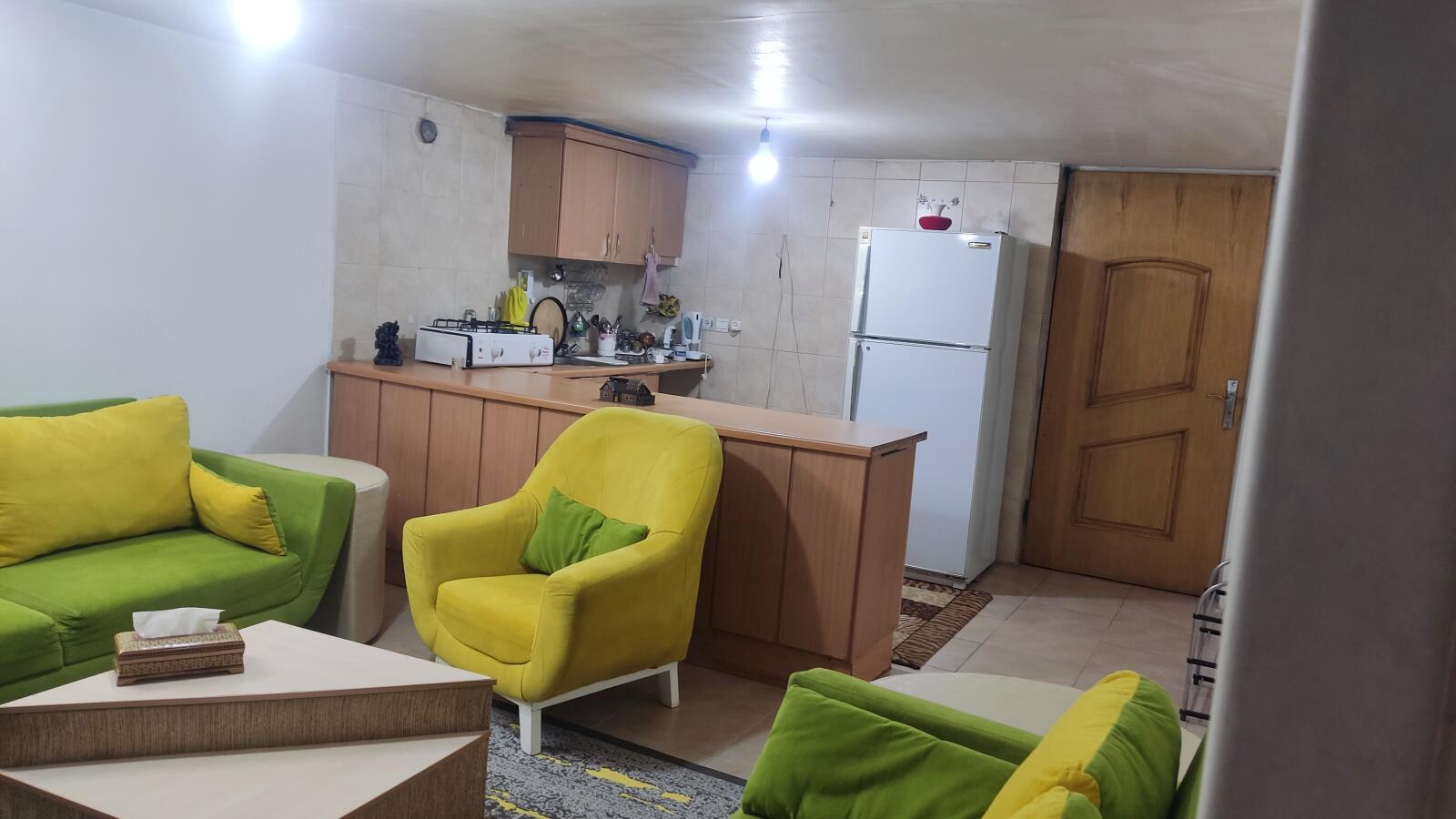 اتاق پذیرایی و آشپزخانه اتاق پذیرایی و آشپزخانه