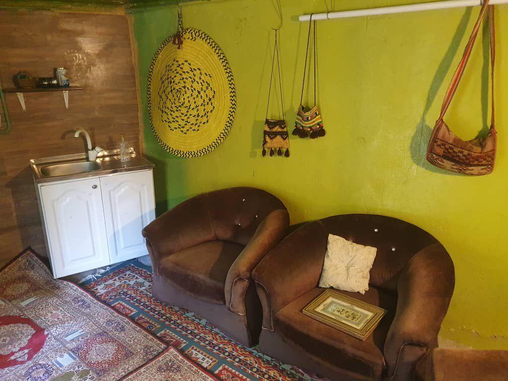 اتاق پذیرایی و آشپزخانه اتاق پذیرایی و آشپزخانه