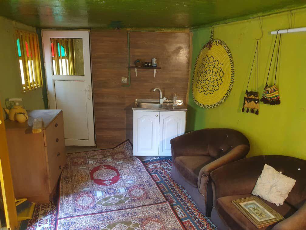 اتاق پذیرایی و آشپزخانه اتاق پذیرایی و آشپزخانه