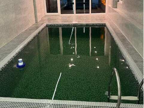 استخر استخر