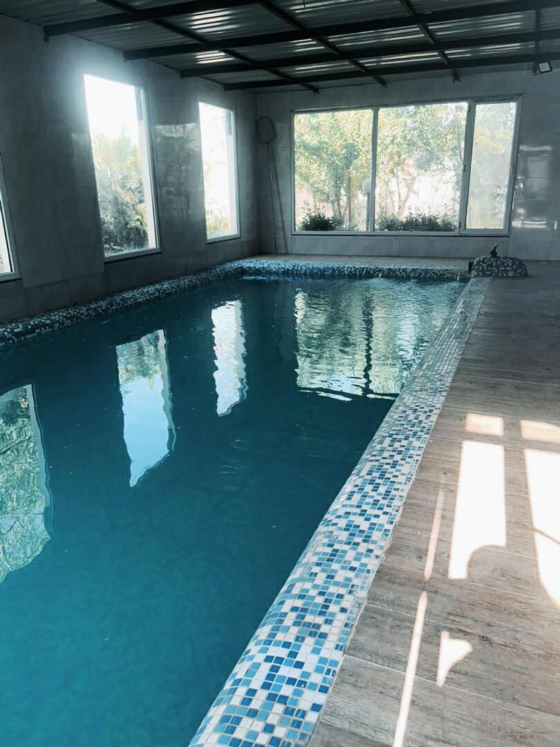 استخر استخر