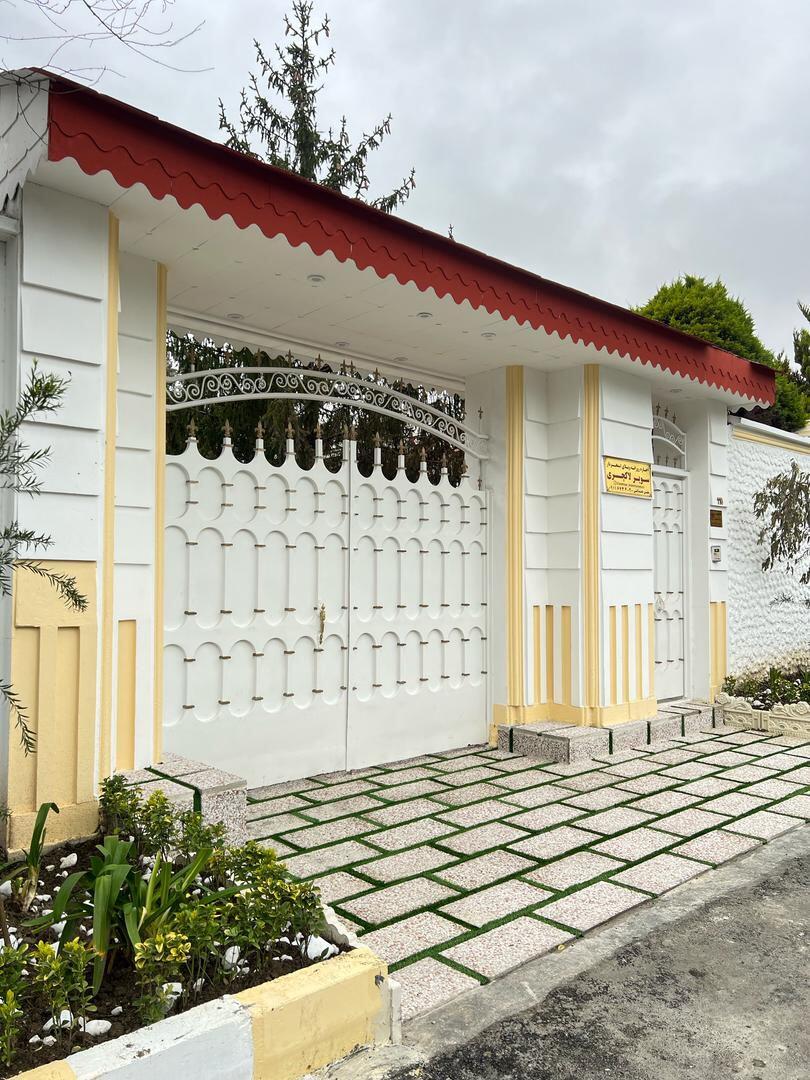 ورودی اقامتگاه ورودی اقامتگاه