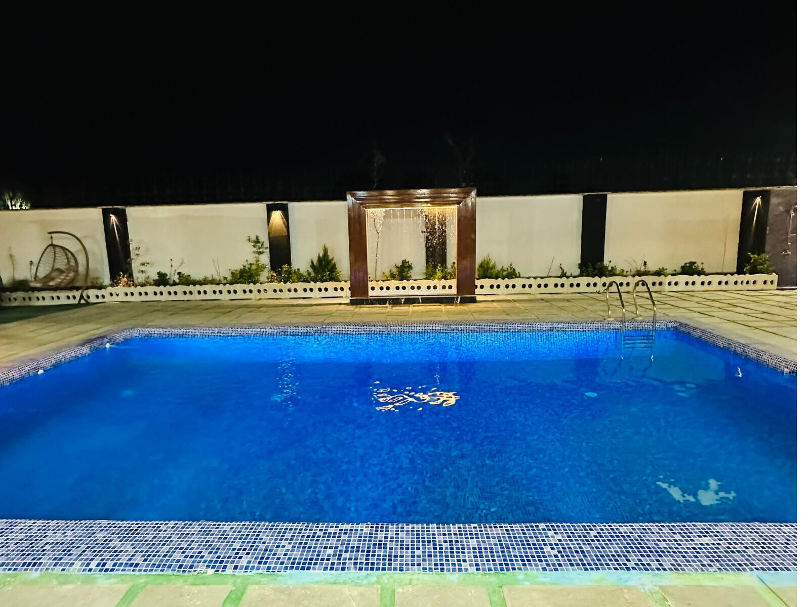 استخر و حمام استخر