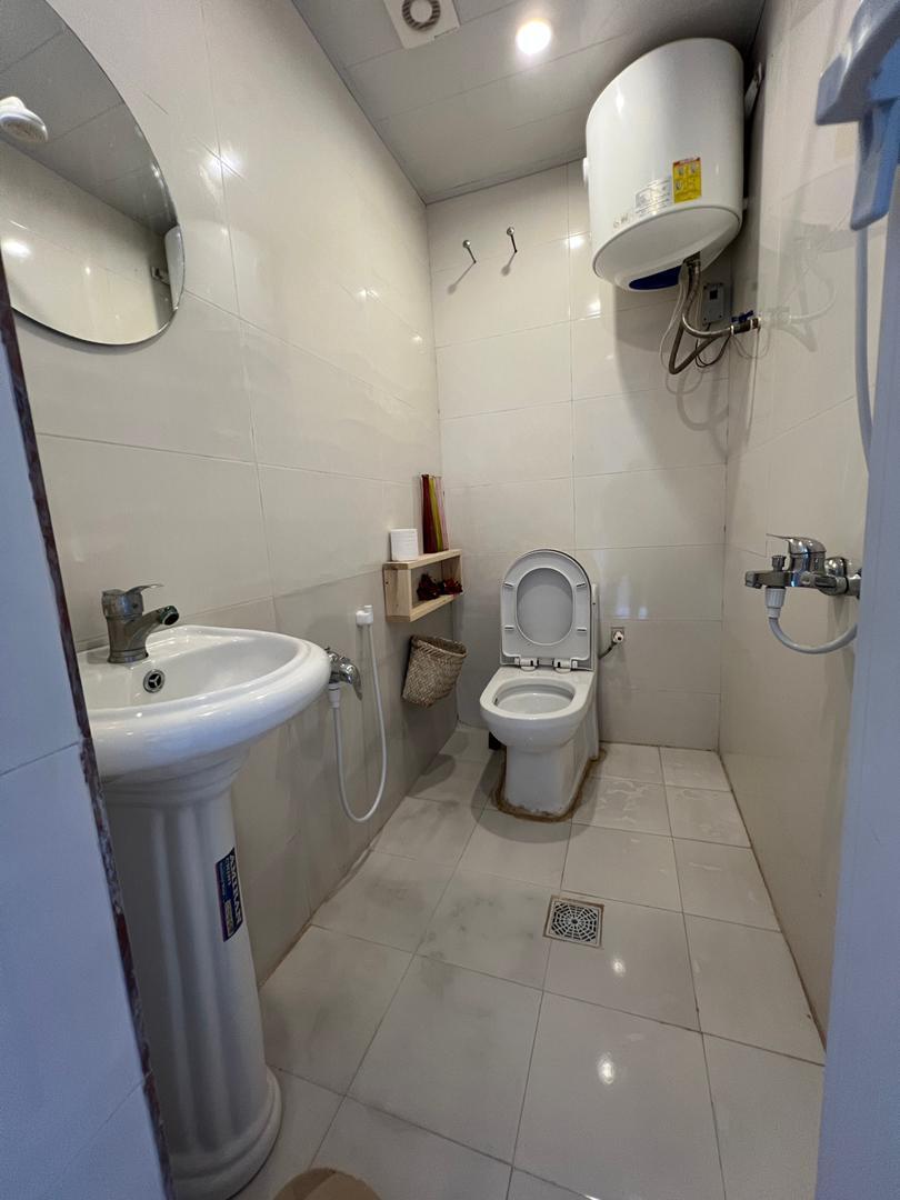 سرویس بهداشتی و حمام سرویس بهداشتی و حمام