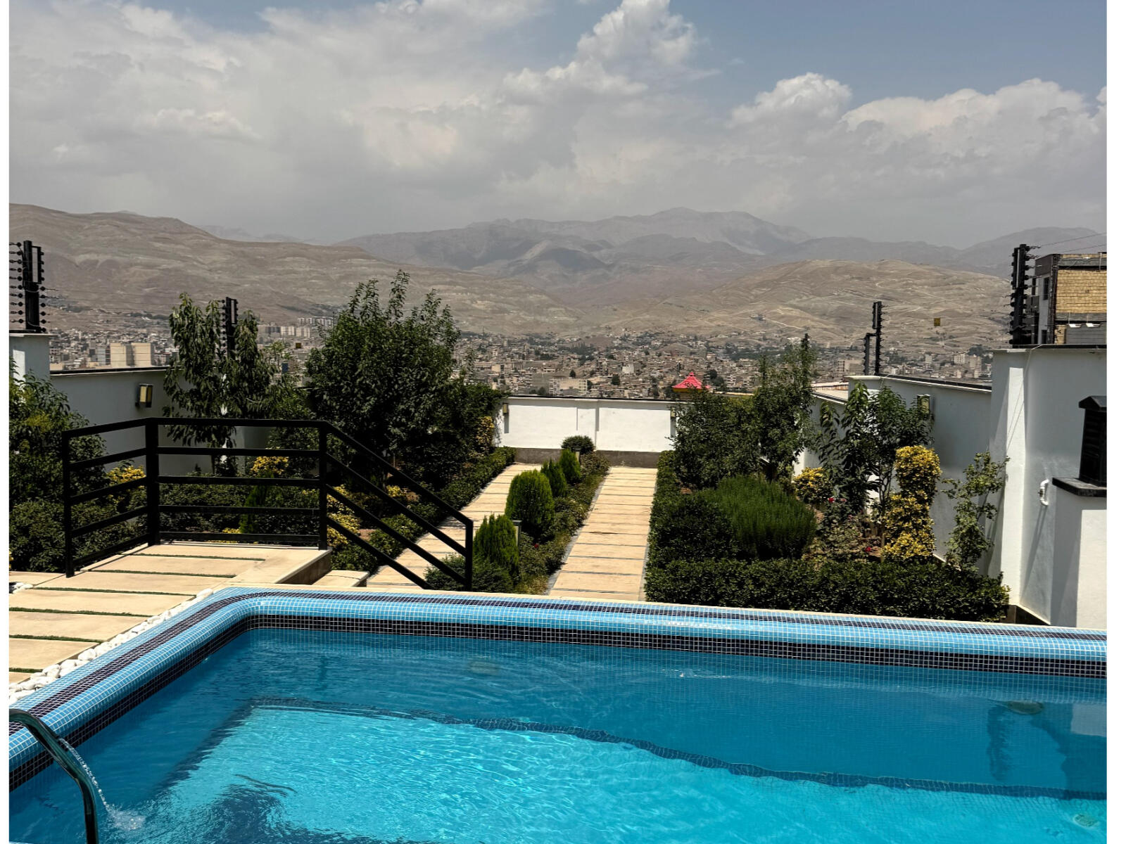 استخر استخر