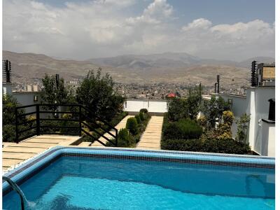 ویلای استخردار با چشم‌اندازی رویایی