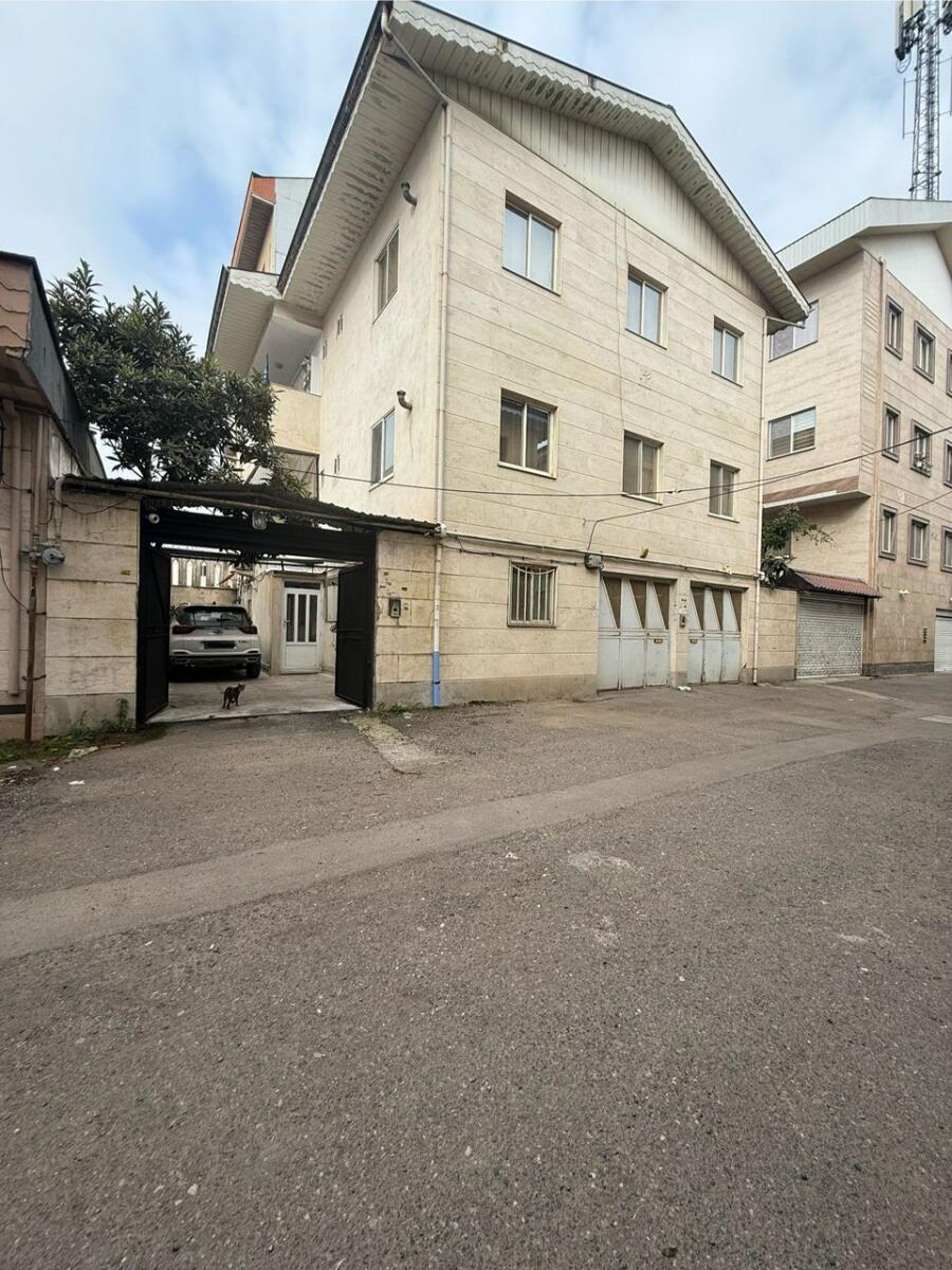 ورودی اقامتگاه ورودی اقامتگاه