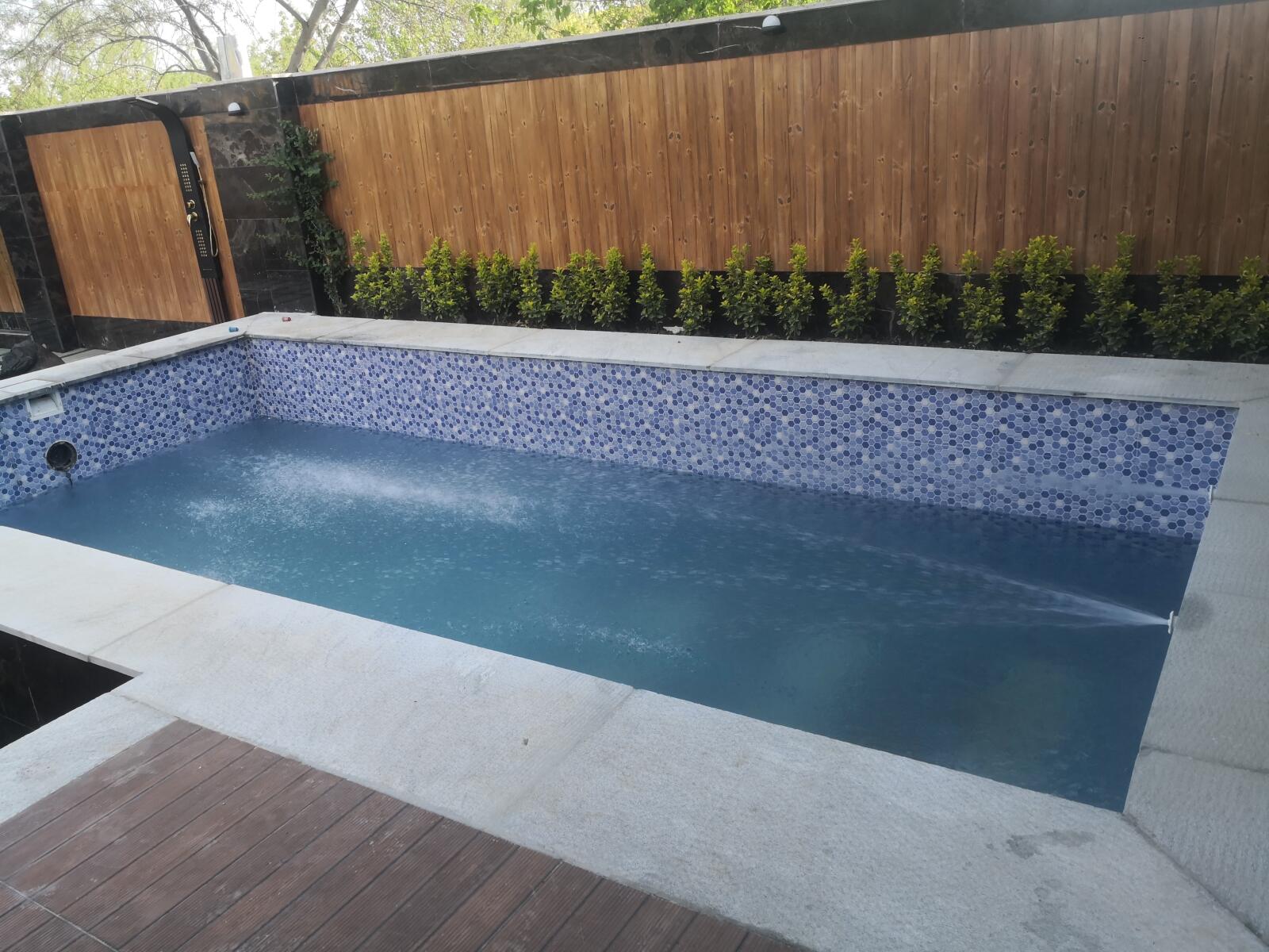 استخر استخر