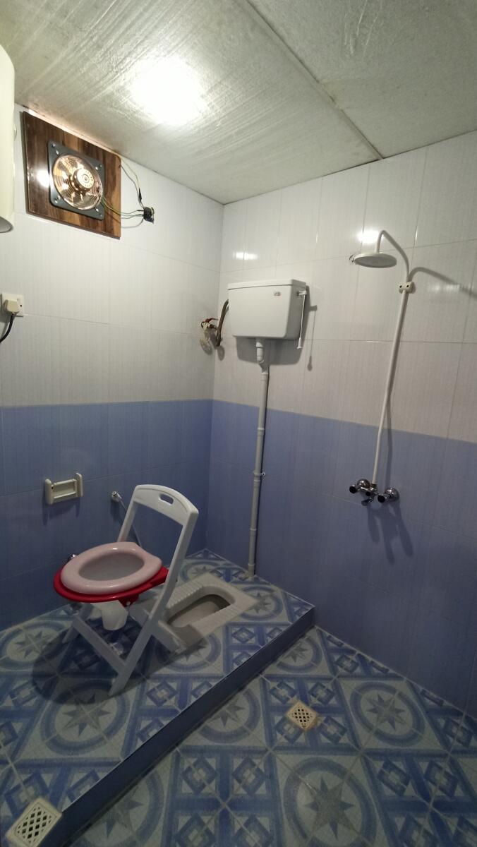 سرویس بهداشتی و حمام