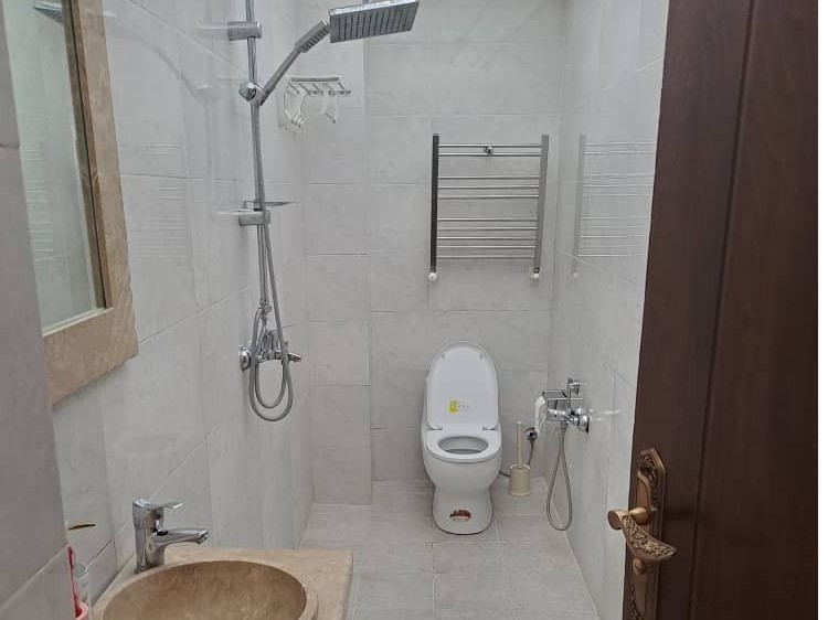 سرویس بهداشتی و حمام