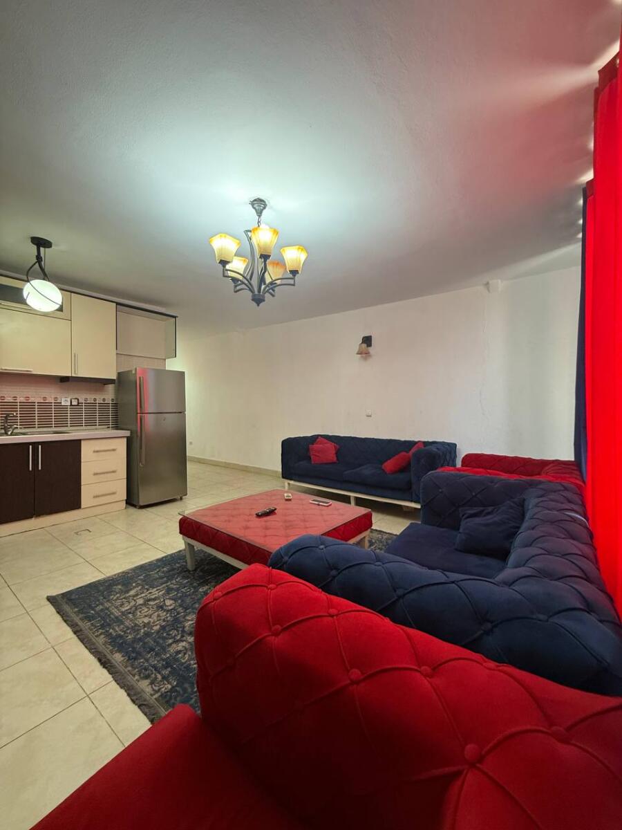 اتاق پذیرایی و آشپزخانه اتاق پذیرایی و آشپزخانه