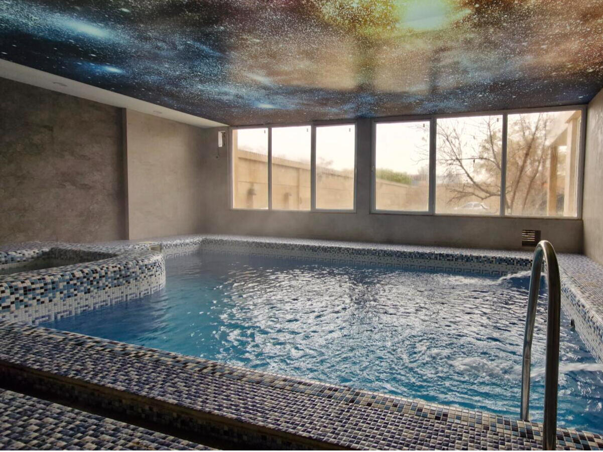 استخر و جکوزی استخر و جکوزی