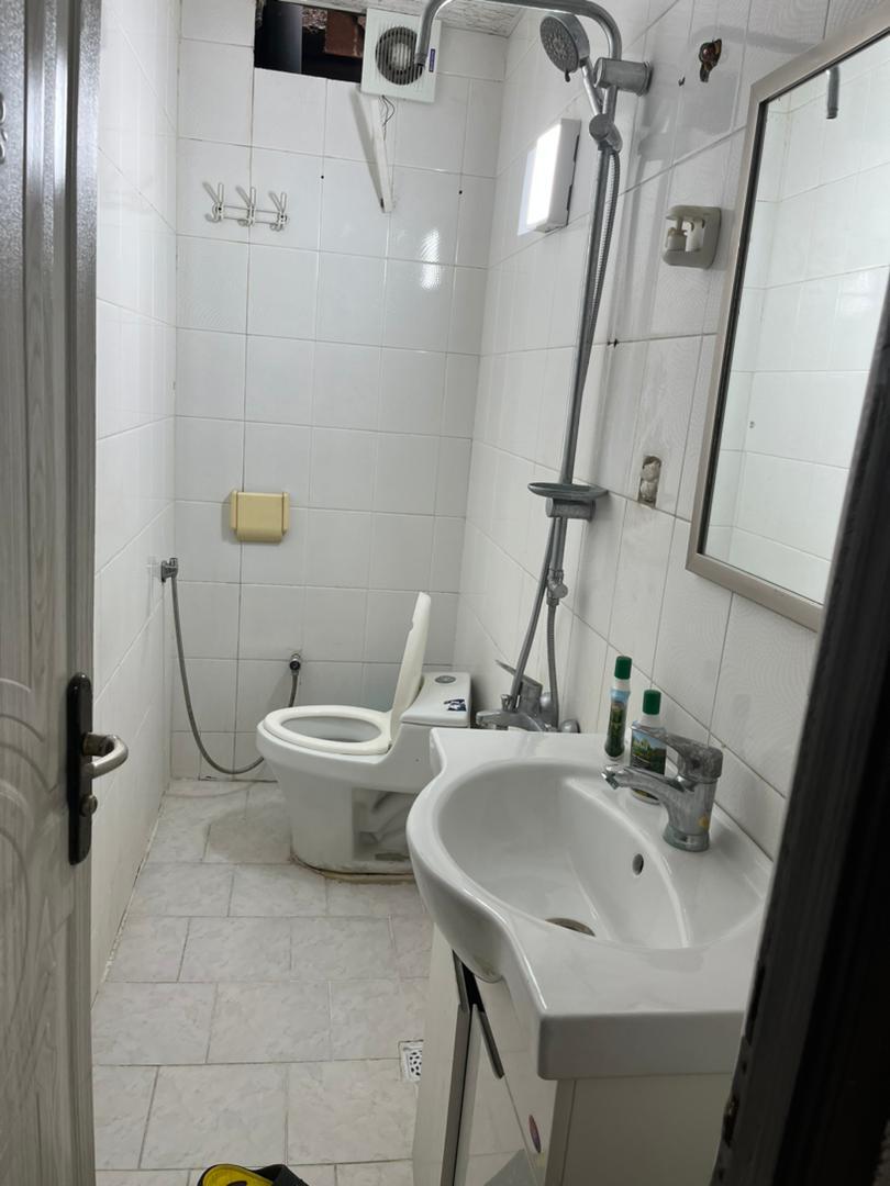 سرویس بهداشتی و حمام