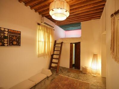 اتاق کوش - هرمک اتاق کوش - هرمک