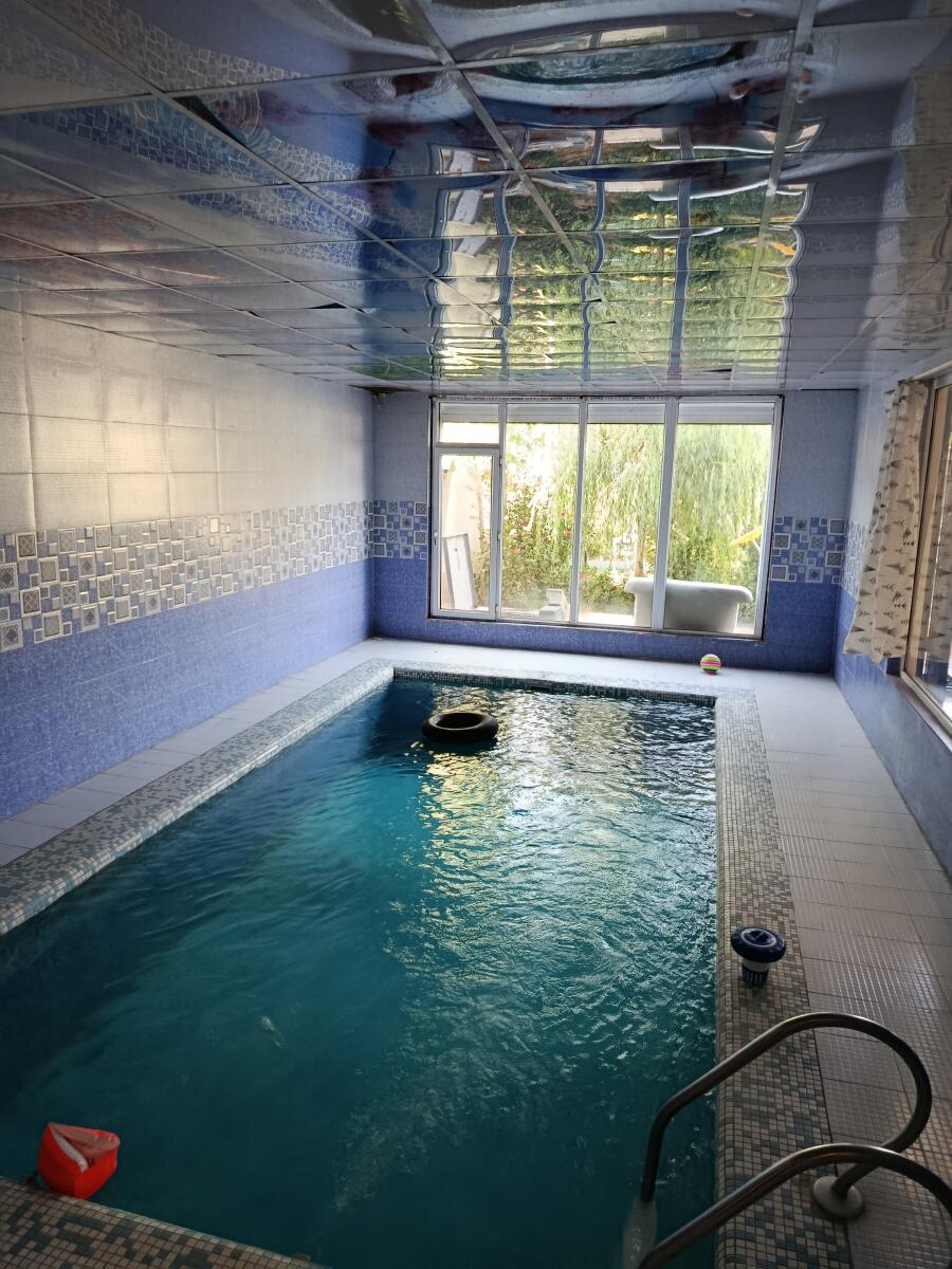 استخر استخر