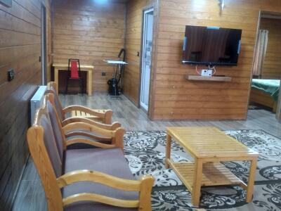 کلبه دوبلکس چوبی فانوس