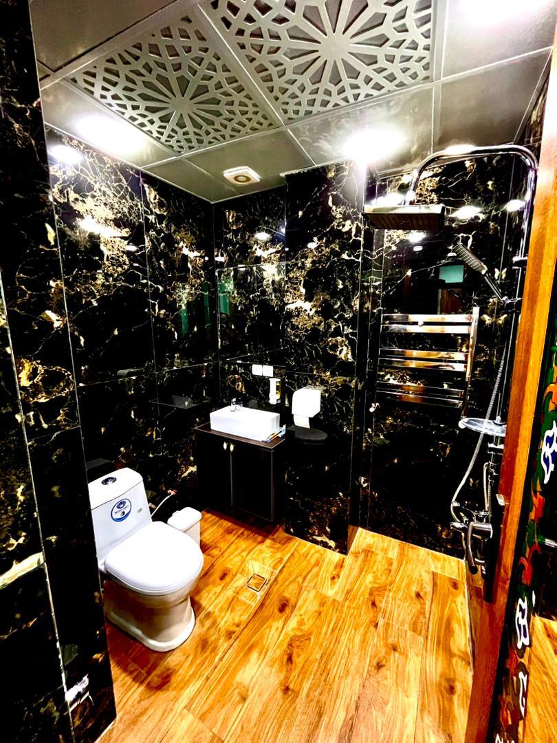 سرویس بهداشتی و حمام سرویس بهداشتی و حمام