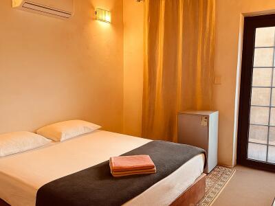 اقامتگاه بوم‌گردی رامش (اتاق ساحل)