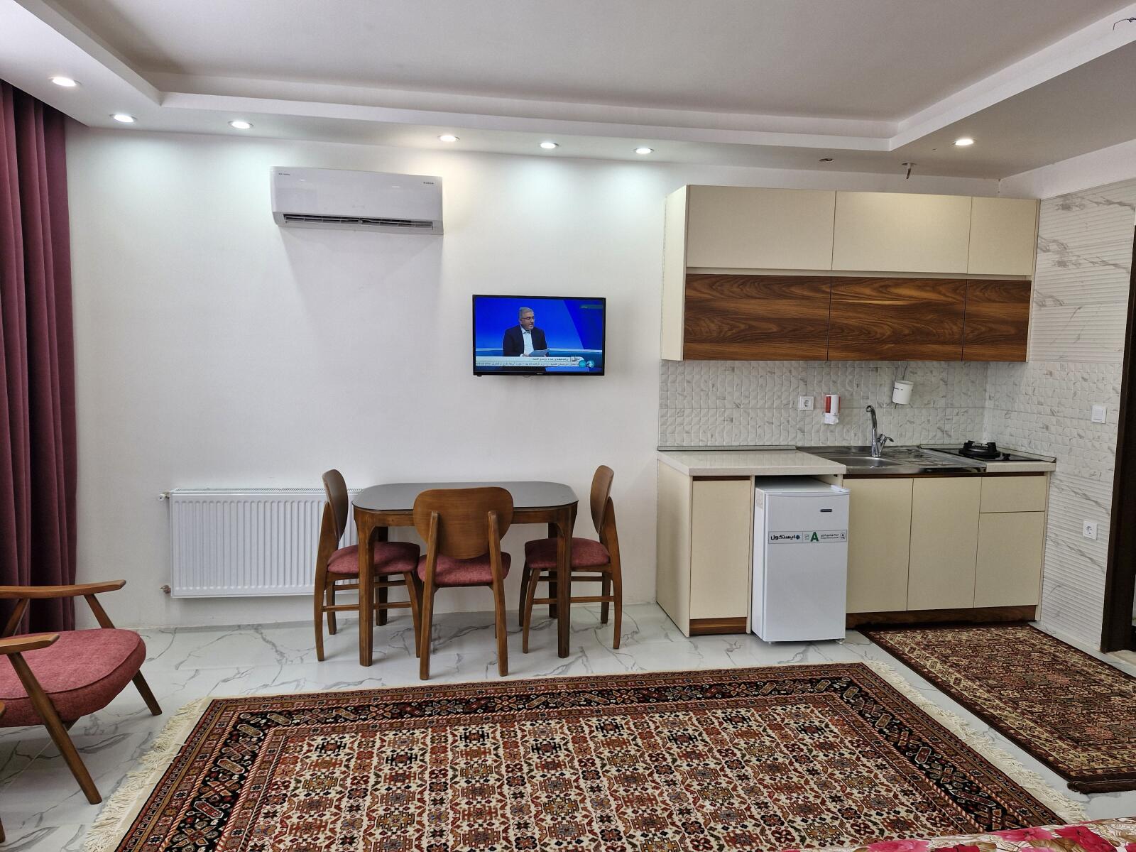 آشپزخانه و اتاق پذیرایی آشپزخانه و اتاق پذیرایی