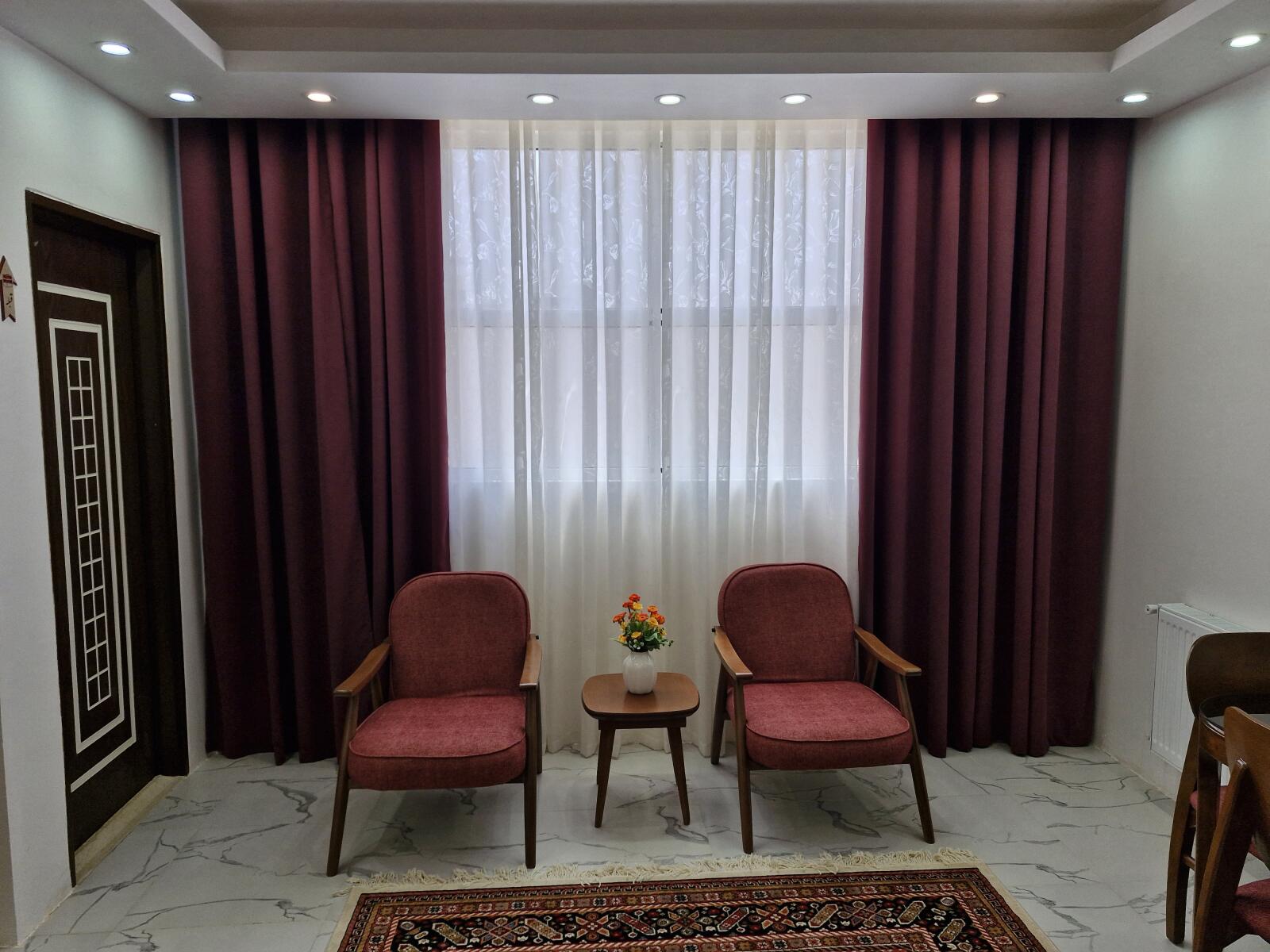 مبلمان و نشیمن مبلمان و نشیمن