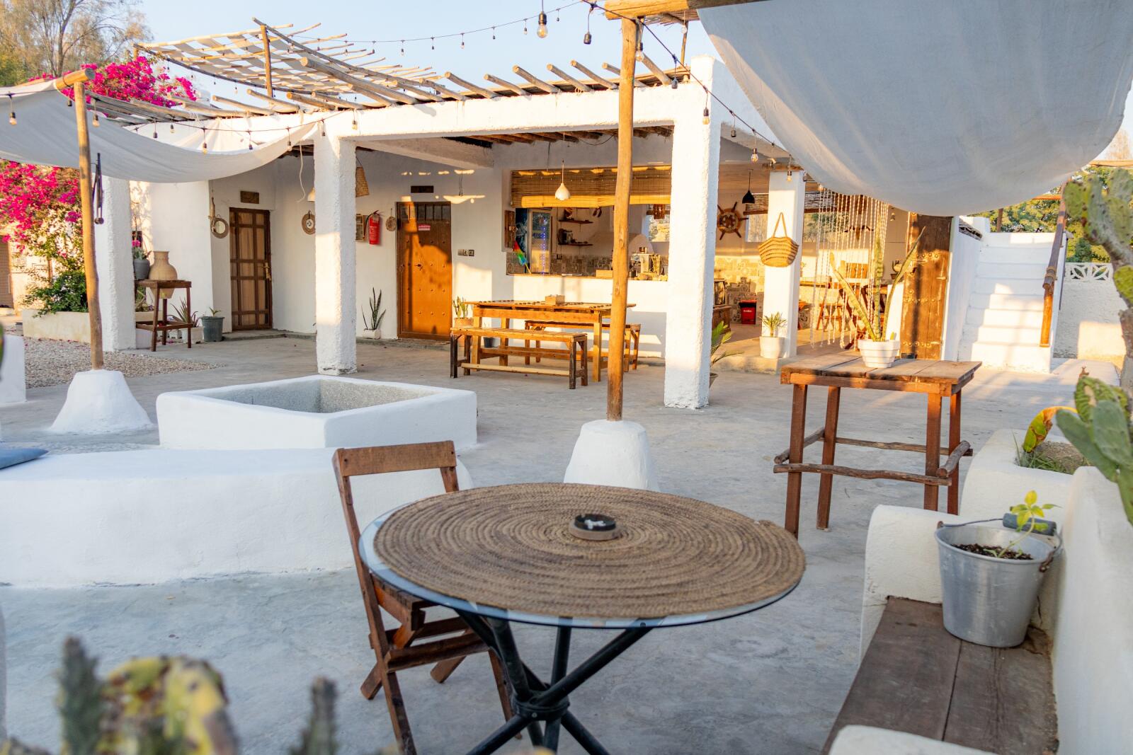 فضای غذاخوری فضای غذاخوری