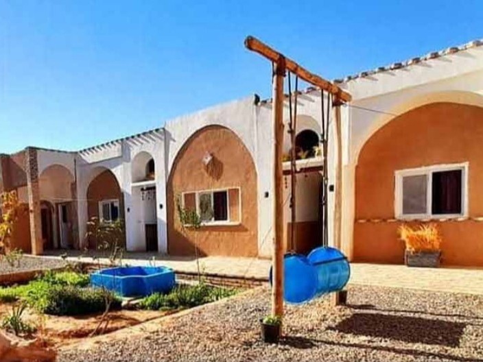 نمای ساختمان