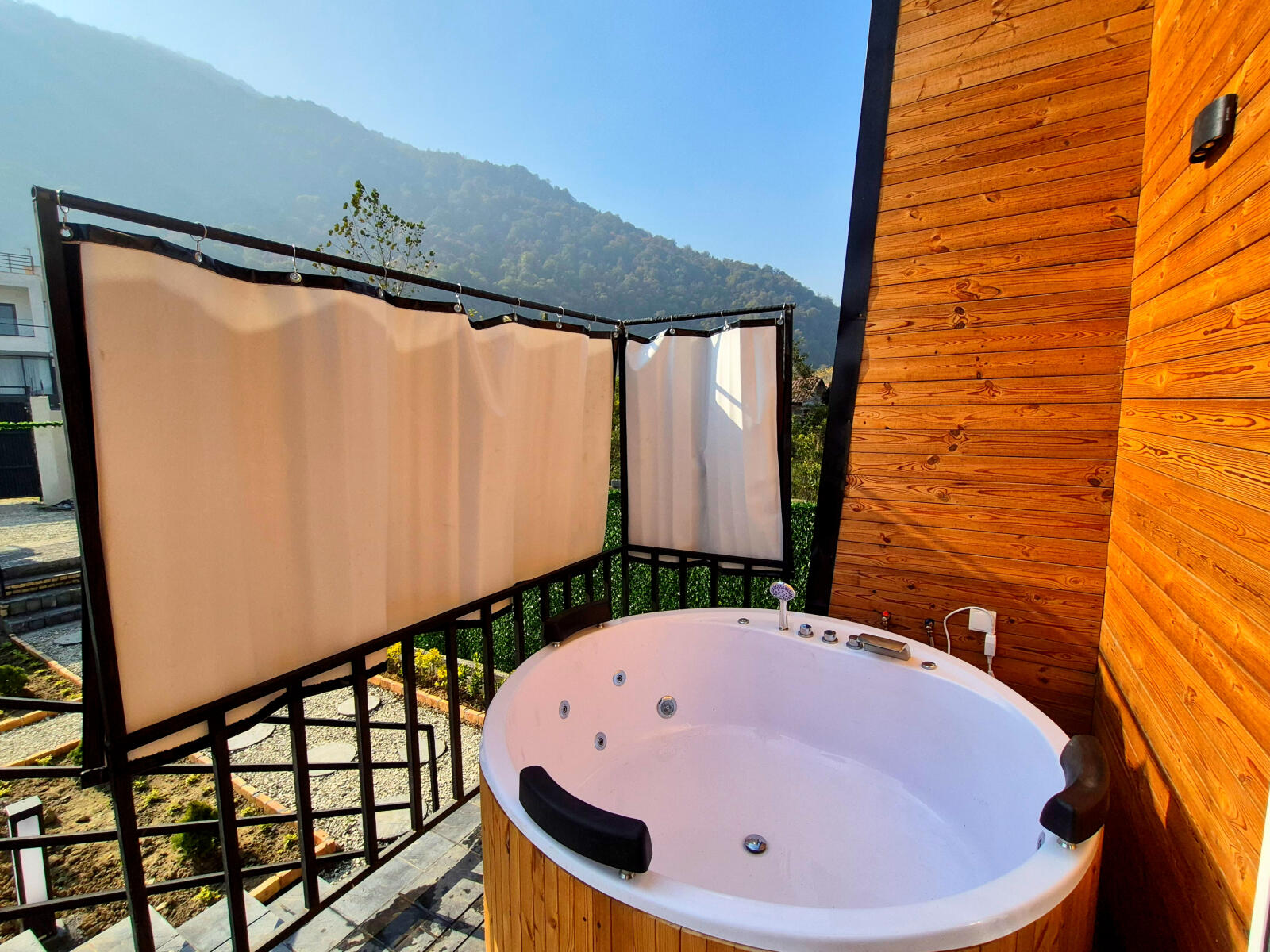 جکوزی جکوزی