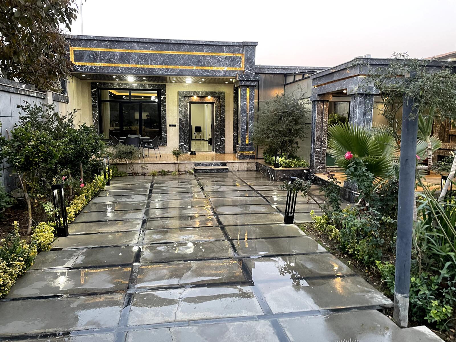 نمای ساختمان