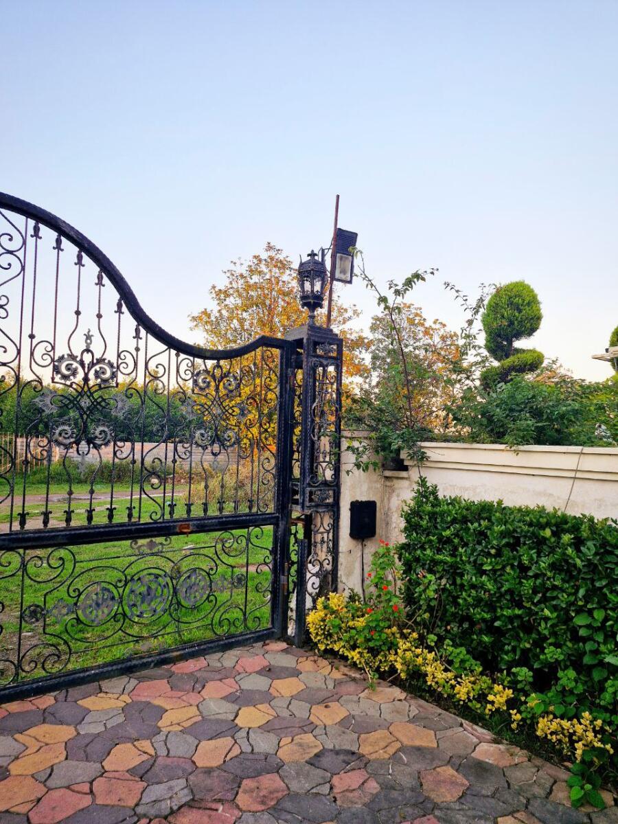 ورودی اقامتگاه