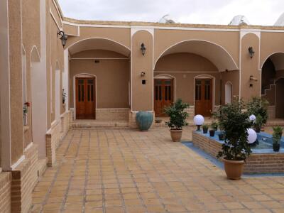 "اتاق ۴" اقامتگاه سنتی و بومگردی ننه کلثوم