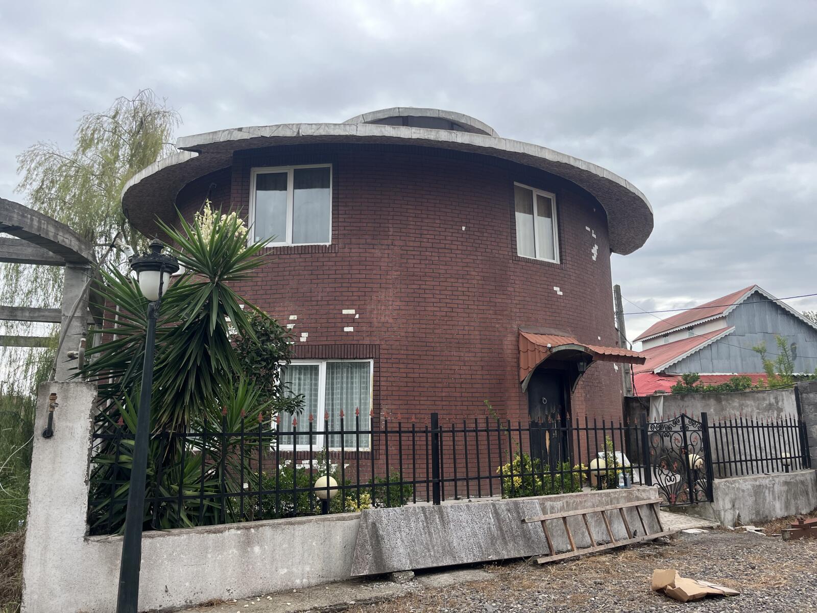 نمای ساختمان