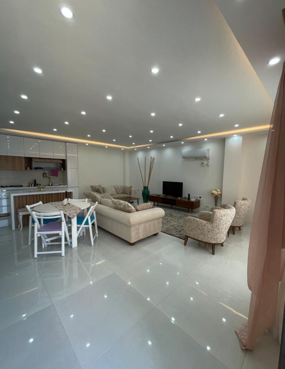 اتاق پذیرایی و آشپزخانه اتاق پذیرایی و آشپزخانه