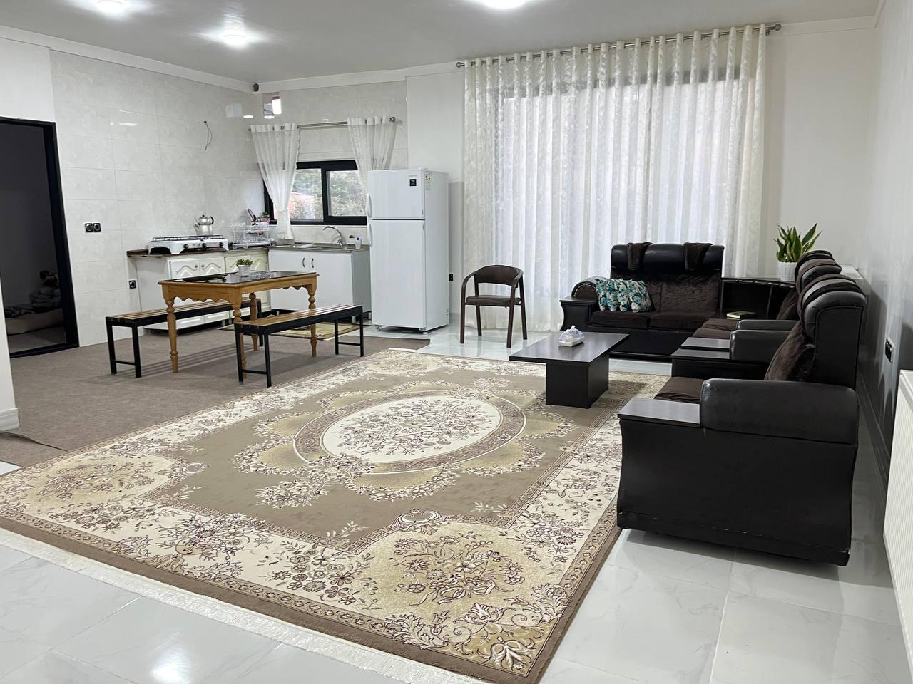 اتاق پذیرایی و آشپزخانه اتاق پذیرایی و آشپزخانه