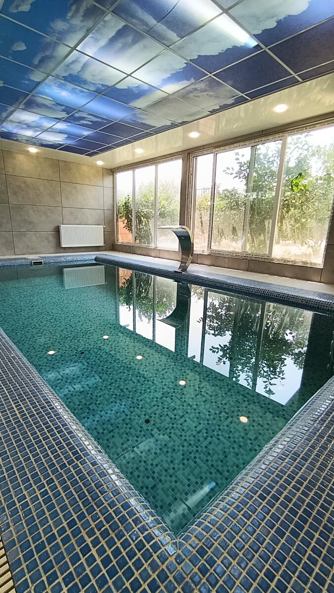 استخر استخر