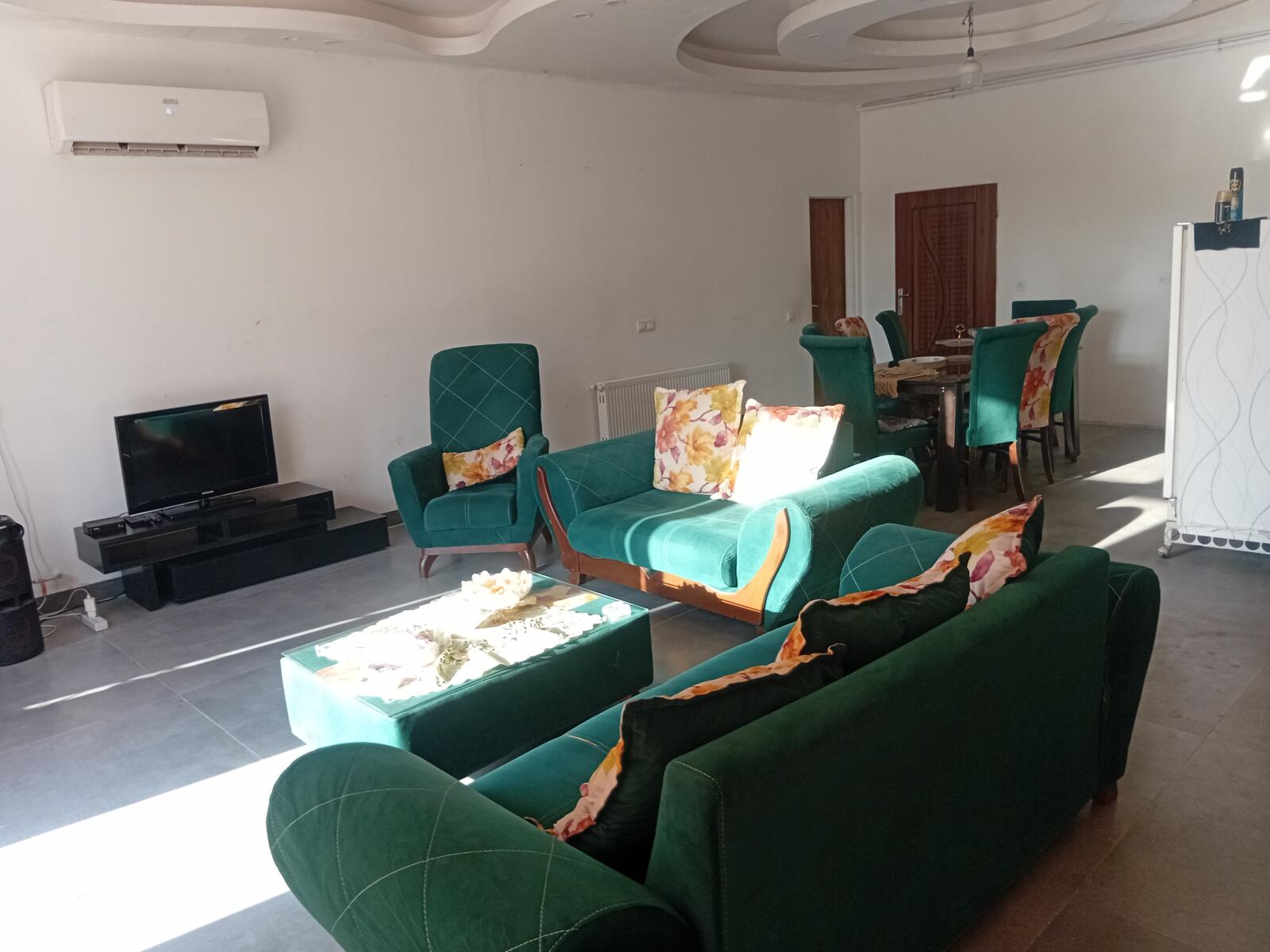 اتاق پذیرایی