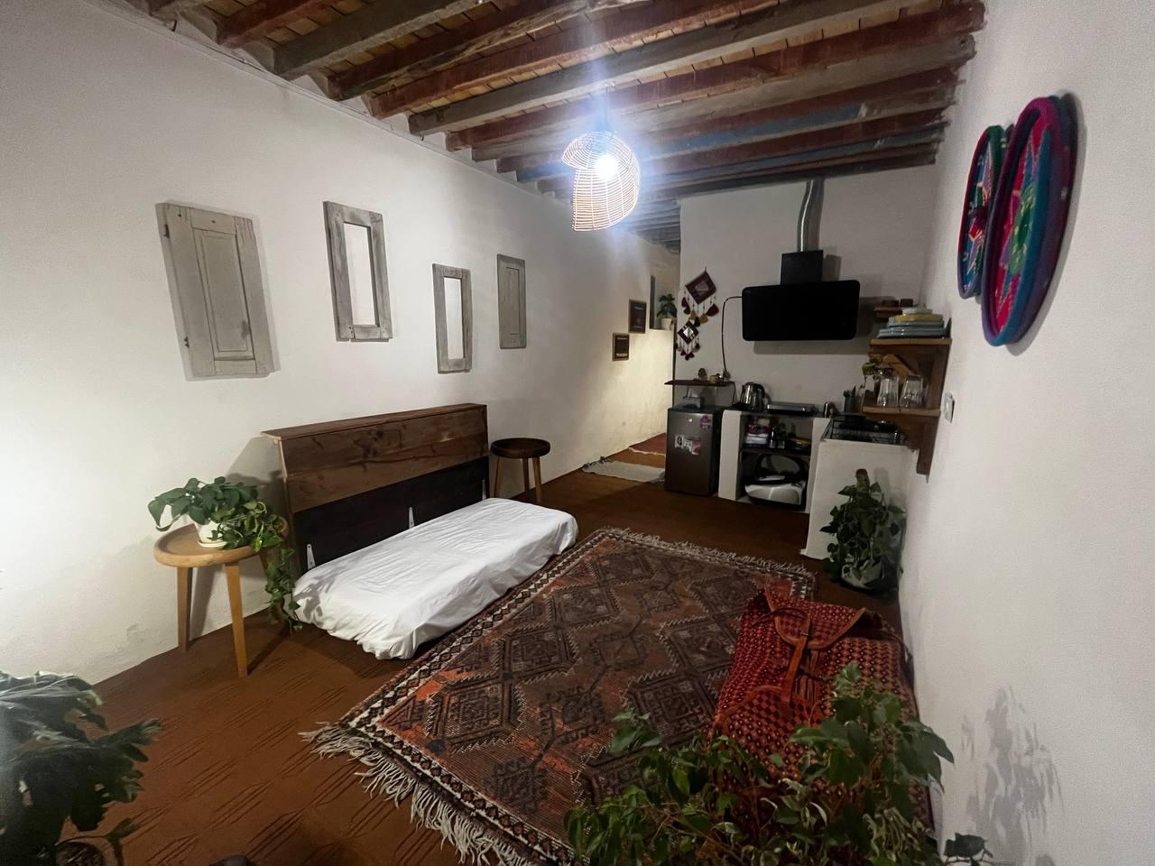 اتاق پذیرایی و آشپزخانه اتاق پذیرایی و آشپزخانه