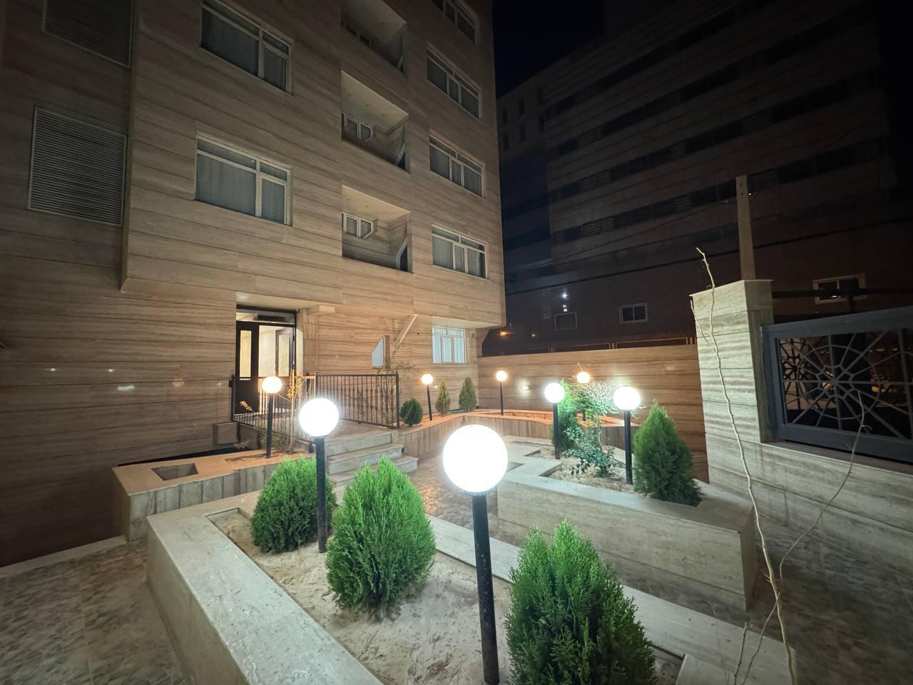 نمای ساختمان