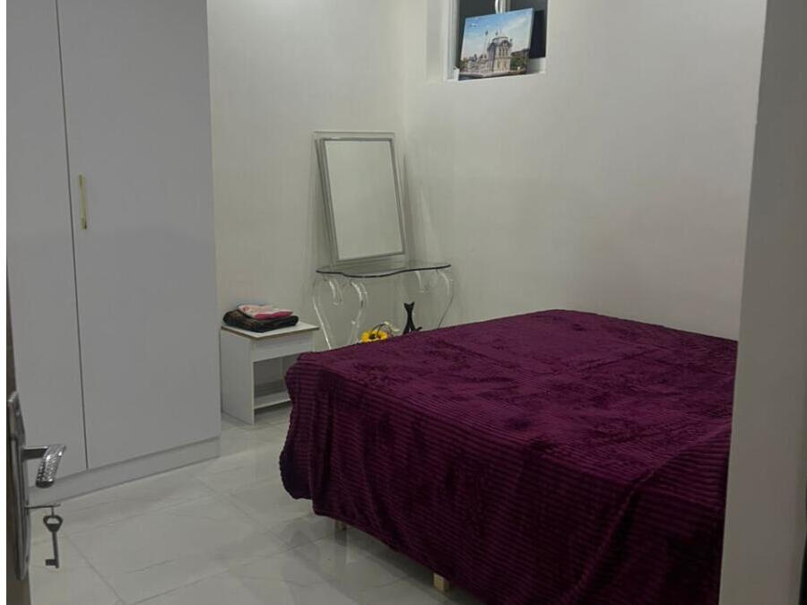 اتاق‌خواب ۱