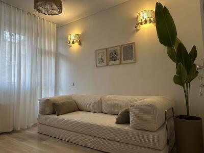 واحد یک خوابه "ملافه سفید دوپامین" در تهران