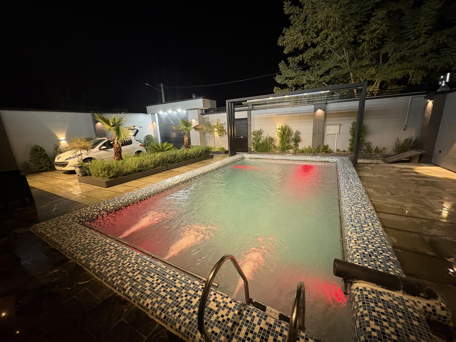 استخر استخر