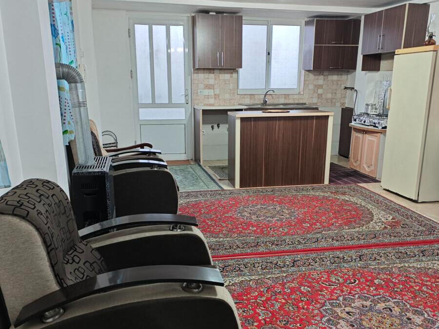 اتاق پذیرایی و آشپزخانه اتاق پذیرایی و آشپزخانه