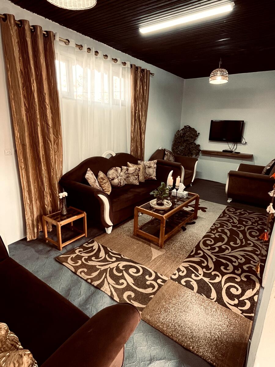 اتاق پذیرایی