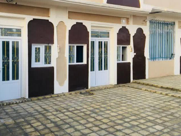 نمای بیرونی اقامتگاه نمای بیرونی اقامتگاه