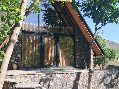 کلبه سوئیسی باران زانوس