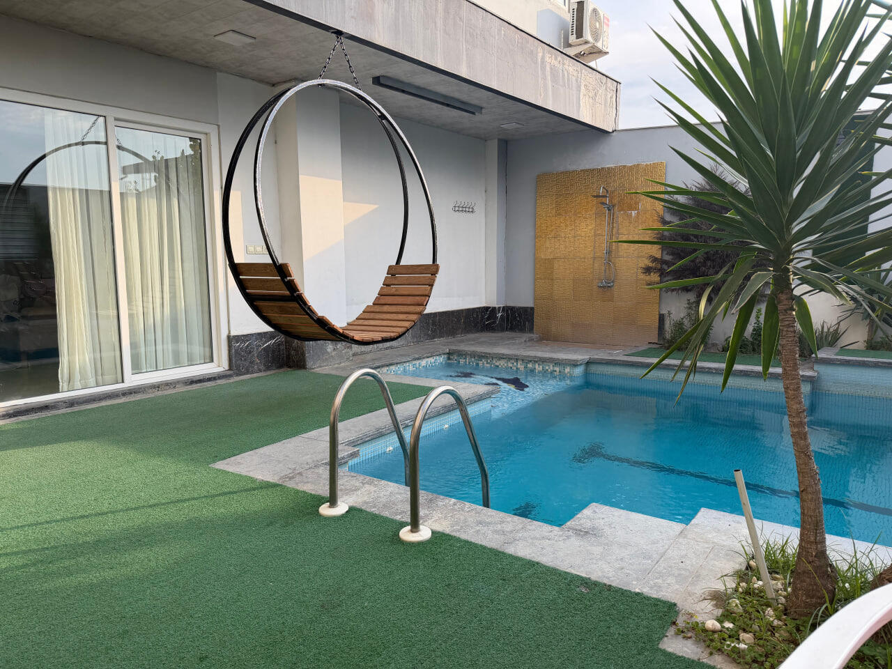 استخر استخر