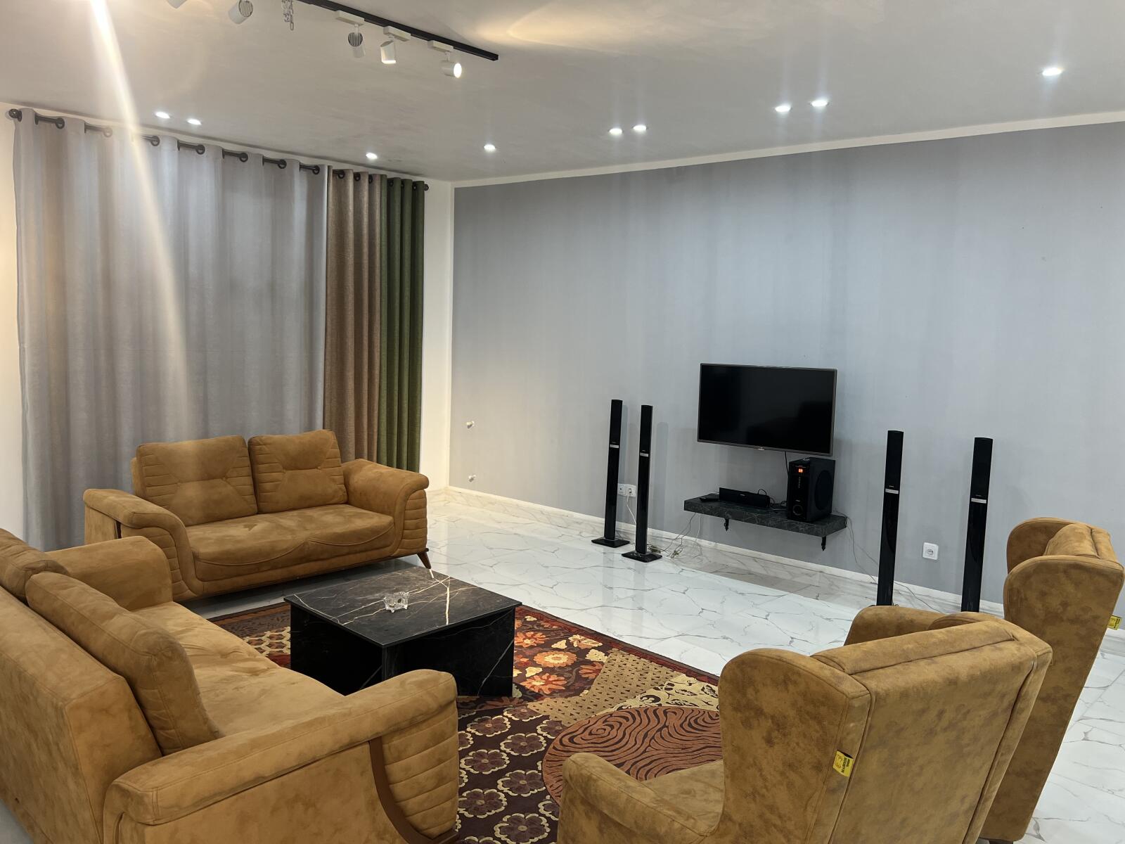 اتاق پذیرایی