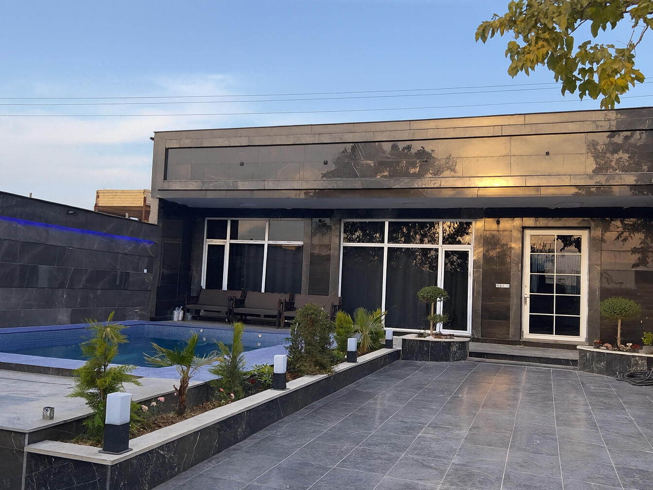 نمای ساختمان