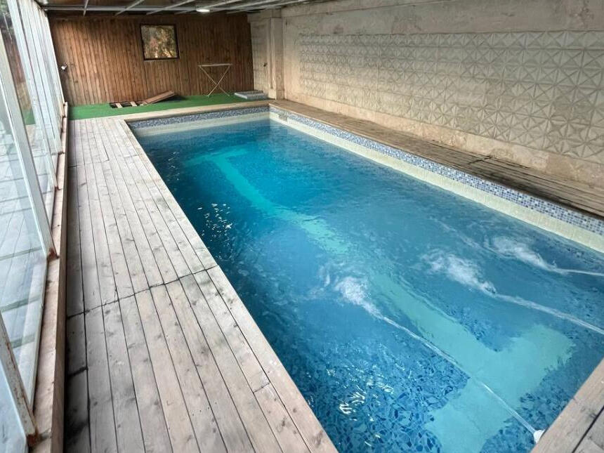 استخر استخر